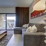 Spacious 1-bedr - Portomasso Marina Birbuba