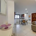 Spacious 1-bedr - Portomasso Marina