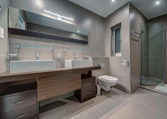 Spacious 1-bedr - Portomasso Marina * Birbuba