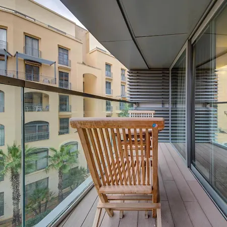 Daire Spacious 1-bedr - Portomasso Marina *