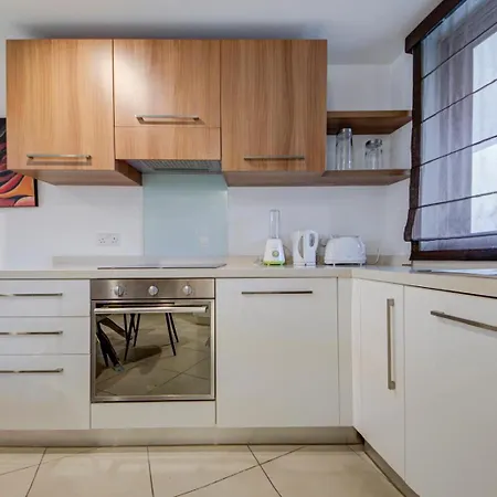Lejlighed Spacious 1-bedr - Portomasso Marina Birbuba