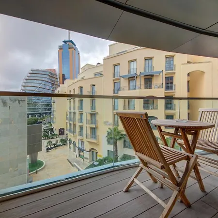 Spacious 1-bedr - Portomasso Marina Apartment