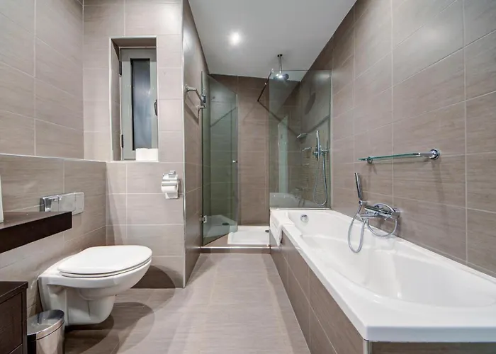 Spacious 1-bedr - Portomasso Marina Birbuba