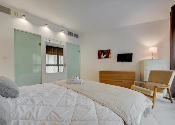 Apartament Spacious 1-bedr - Portomasso Marina Birbuba