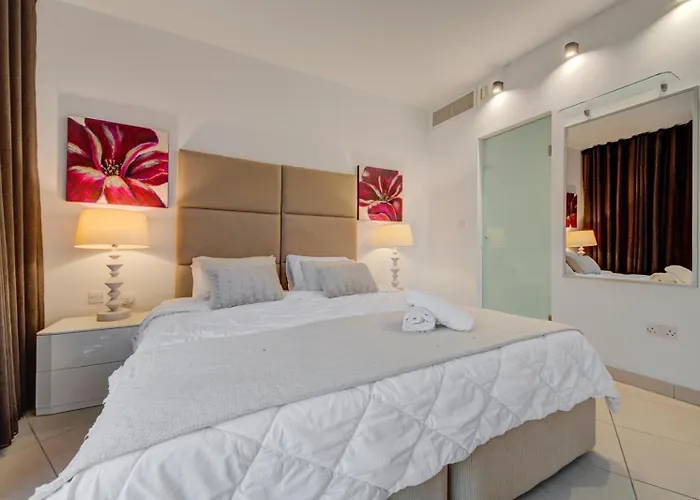 Spacious 1-bedr - Portomasso Marina Apartmán Birbuba